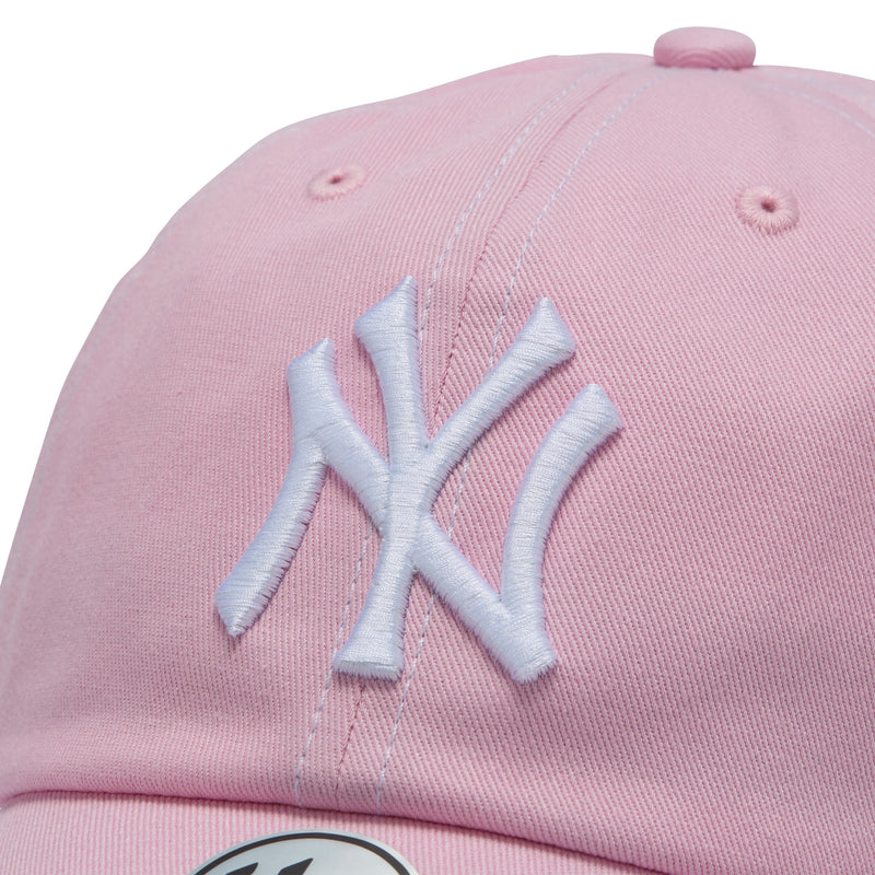'47 クリーンナップ ニューヨーク・ヤンキース Contrast Stitch ペタルピンク  | ’47 フォーティーセブン公式オンラインストア