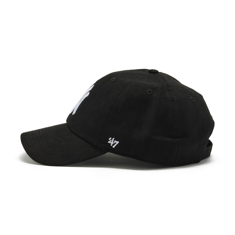 ’47 クリーンナップ ニューヨーク・ヤンキース Ballpark Suede ブラック  | ’47 フォーティーセブン公式オンラインストア