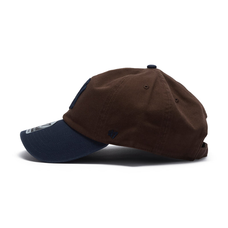 ’47 クリーンナップ ニューヨーク・ヤンキース 2-Tone Clean Up ブラウン × ネイビー  | ’47 フォーティーセブン公式オンラインストア