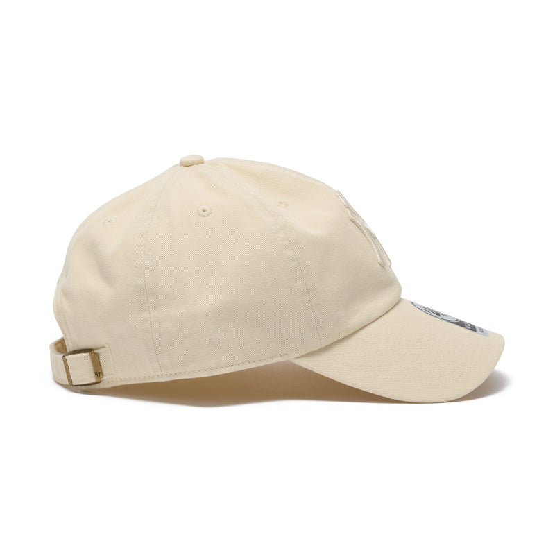 ’47 クリーンナップ ニューヨーク・ヤンキース MLB Tonal Color サンドストーム フォーティーセブン公式ストア限定  | ’47 フォーティーセブン公式オンラインストア