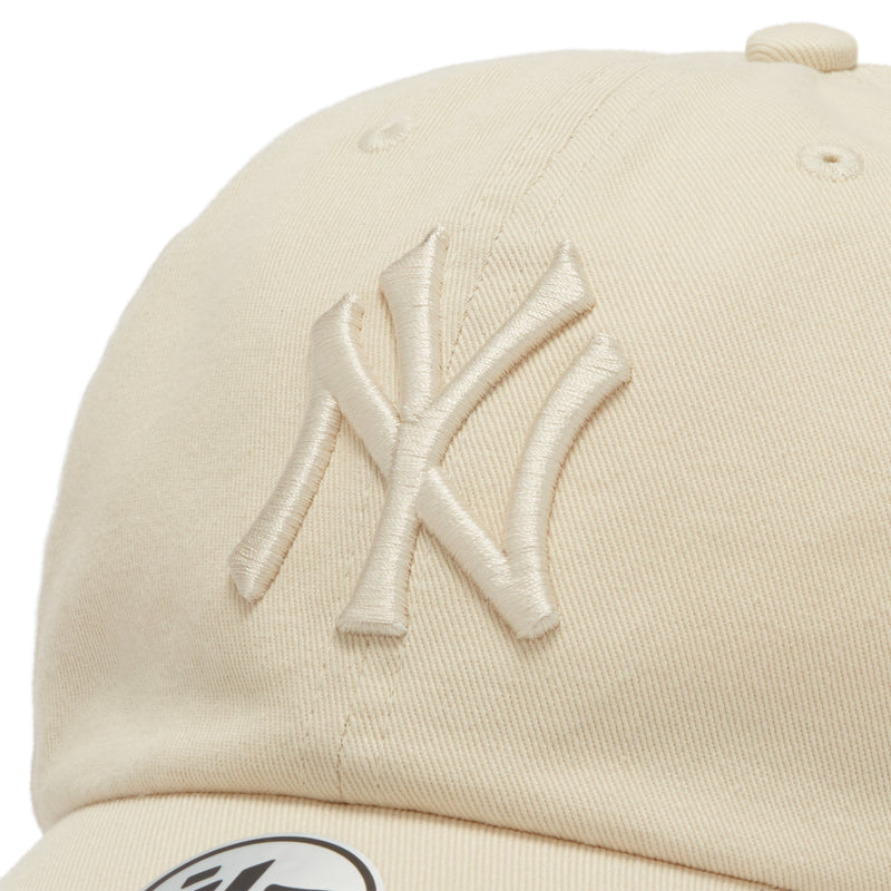 ’47 クリーンナップ ニューヨーク・ヤンキース MLB Tonal Color サンドストーム フォーティーセブン公式ストア限定  | ’47 フォーティーセブン公式オンラインストア